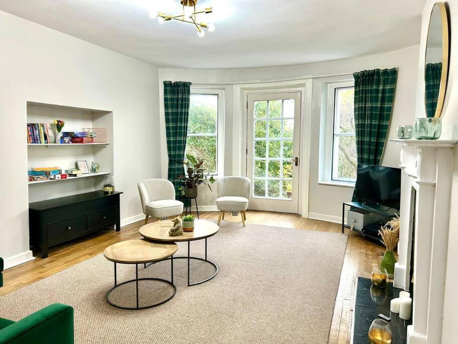 Apartment Foyleview *